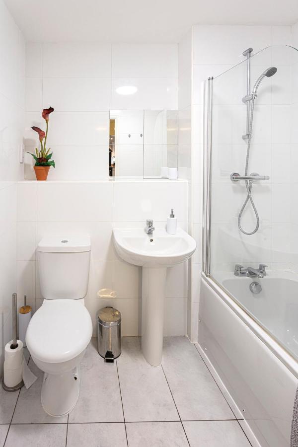 Station Apartment Norwich Exterior foto